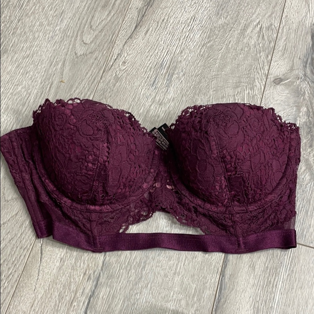 VS lace bra